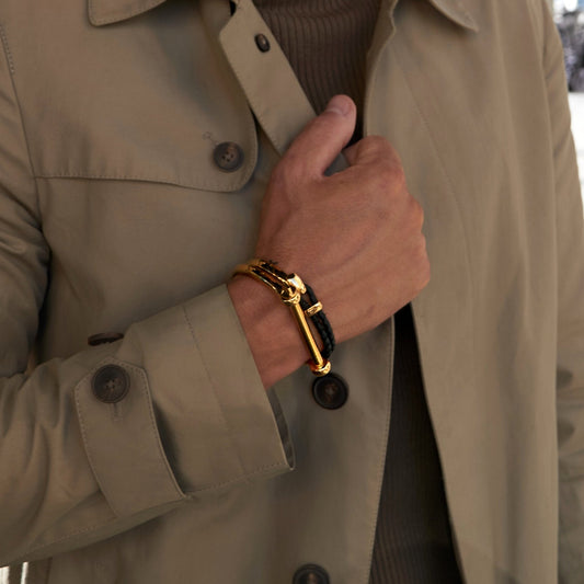 Bangle Gold & Signature